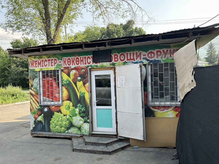 Утепленный контейнер для торговли