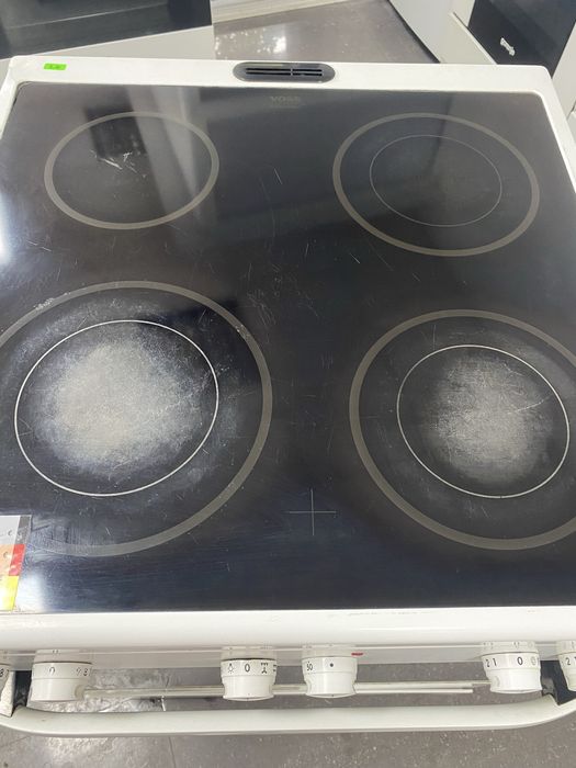 Свободностояща печка VOSS Electrolux