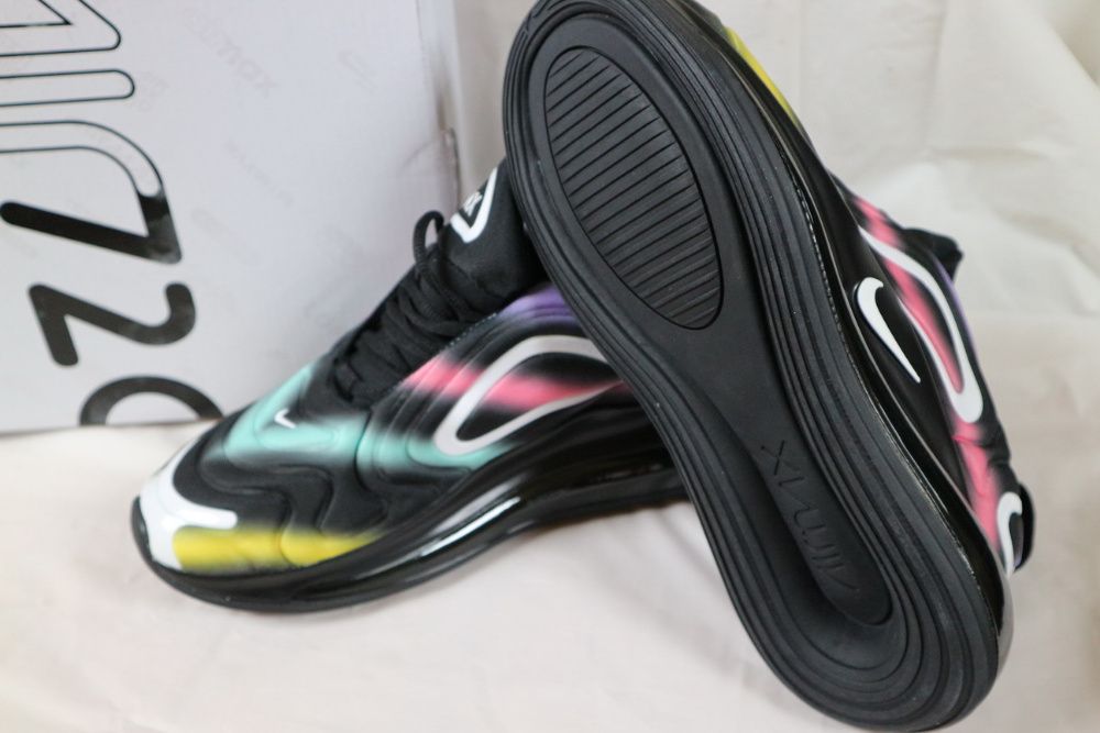 Nike 720 hotsell arc en ciel