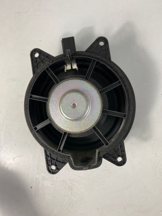 Boxa difuzor audio Volvo XC90 XC60 S60 V60 S90 2018+ 31350425