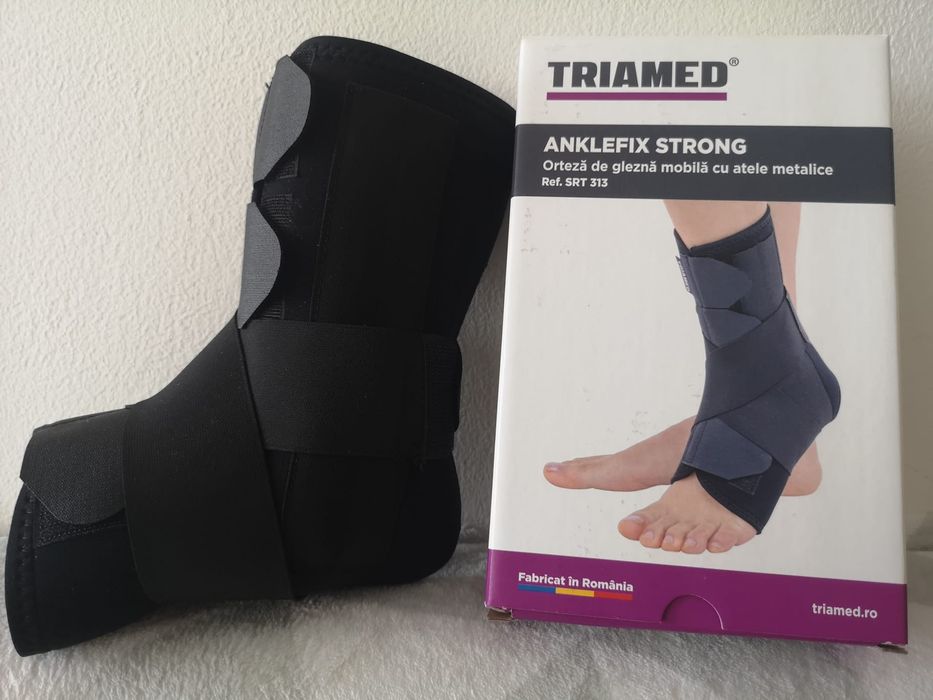 Orteza de glezna mobila cu atele metalice cu design anatomic