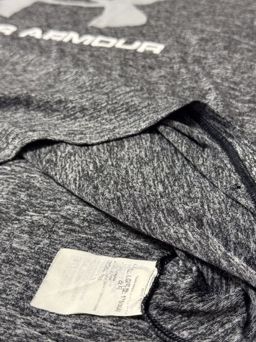 Футболка Under armour L муж