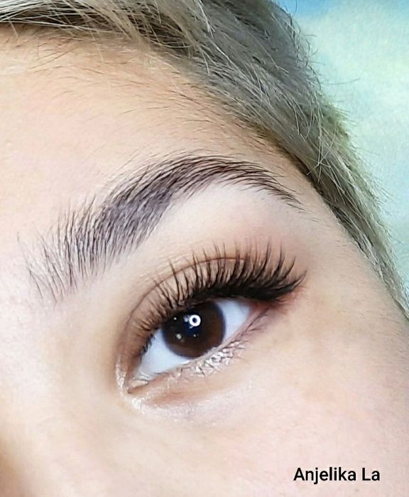 Предлагаю услуги по наращиванию ресничек и ламинированию ресниц и бров