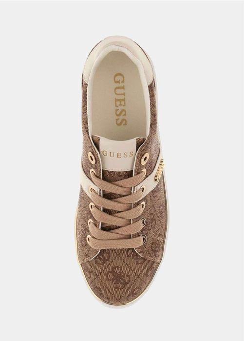 Оригинални обувки на Guess