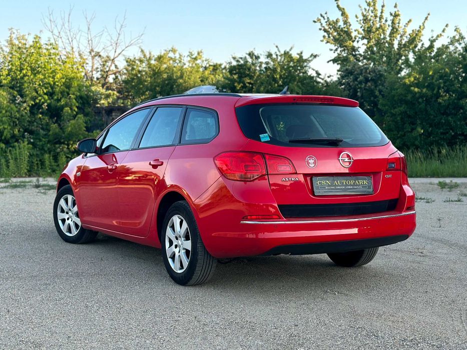 OPEL Astra 2013 — imagine 3