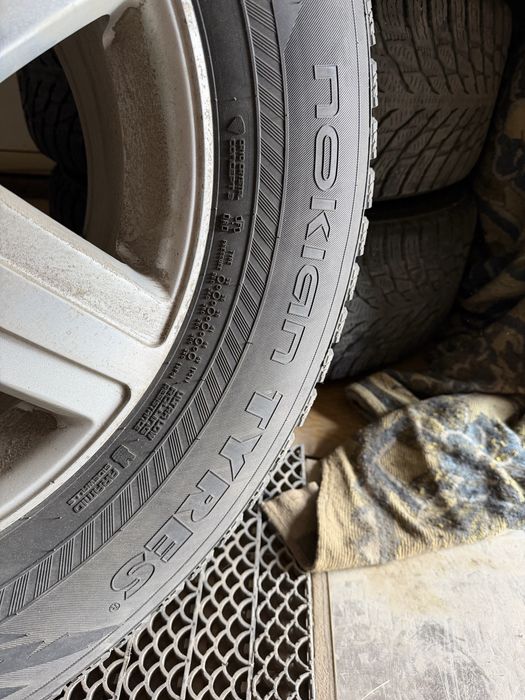 Комплект колес на WV Amarok