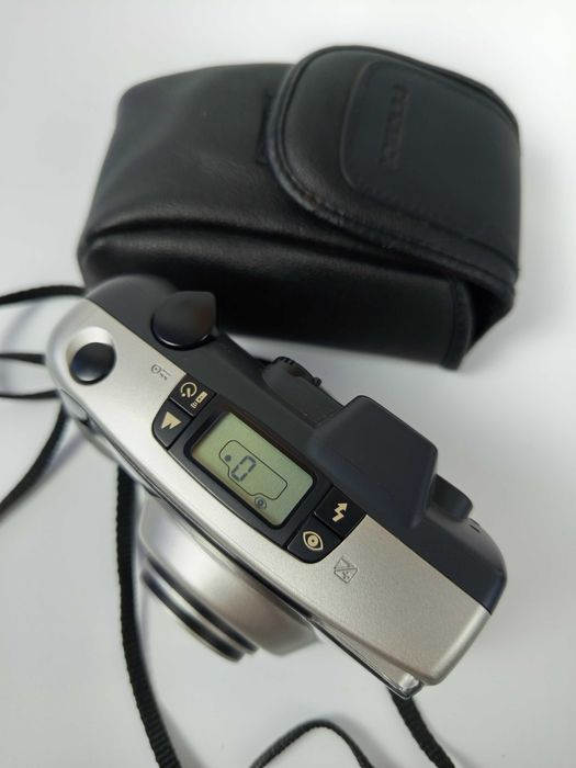 RICOH - YF-20 / Pentax Espio 928 / Olympus mju ZOOM 105