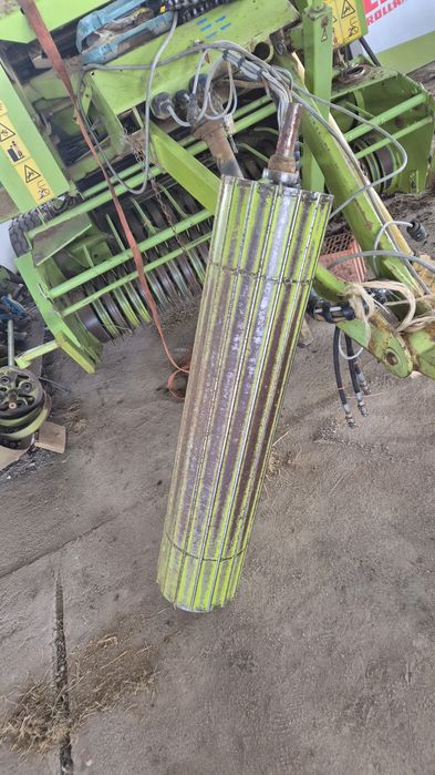 Claas Rollant 250