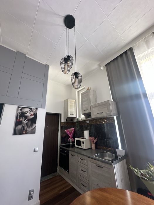 Închiriez garsonieră modernă, complet mobilată și utilată