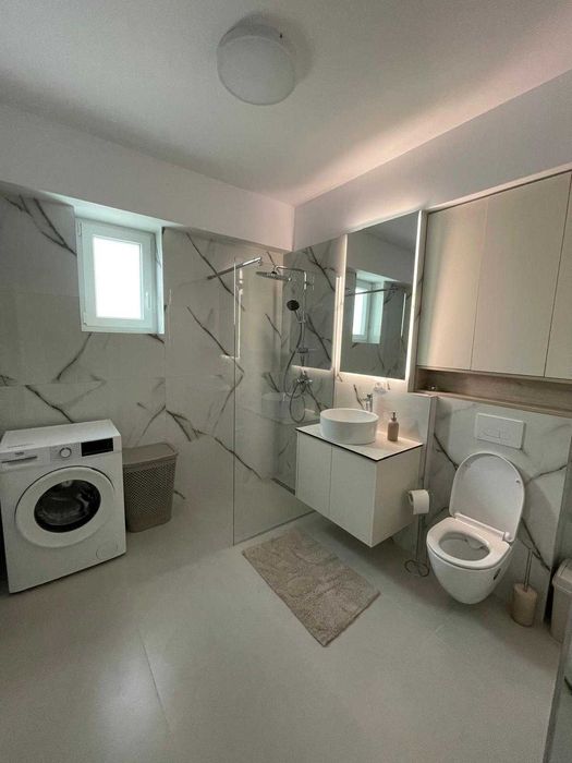 Apartament doua camere plus parcare