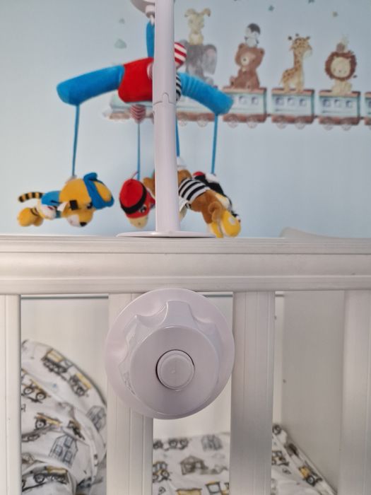 Бебешка музикална въртележка на Canpol babies