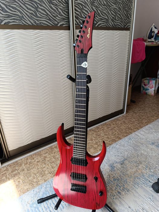 Электрогитара Shultz