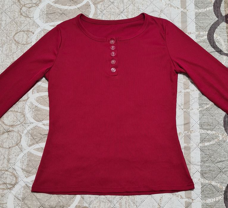 Дамска нежна блуза