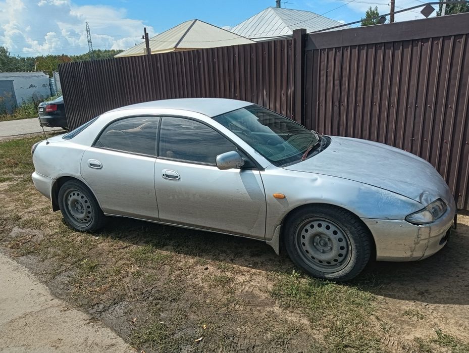 Mazda Lantis v6 2L