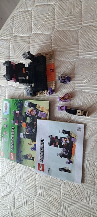 Vând Lego Ninjago și Minecraft
