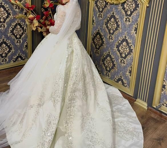 Янги сотиб олинган ва 1 марта кийилган