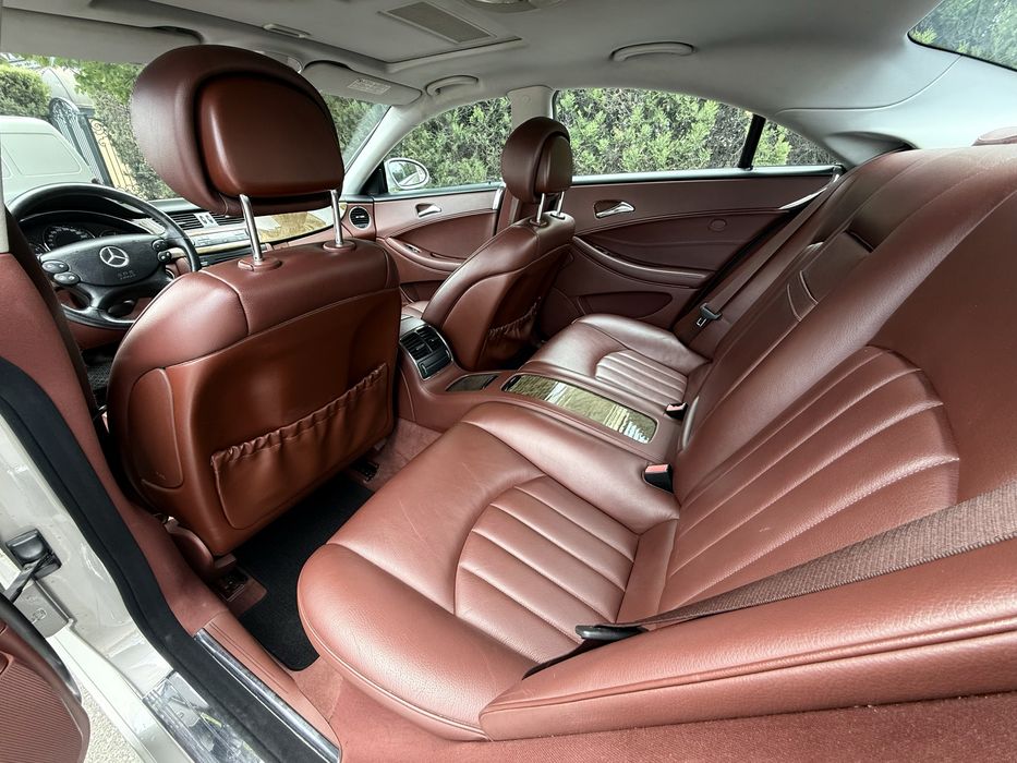 Mercedes CLS 320 - един от малкото, които си струват