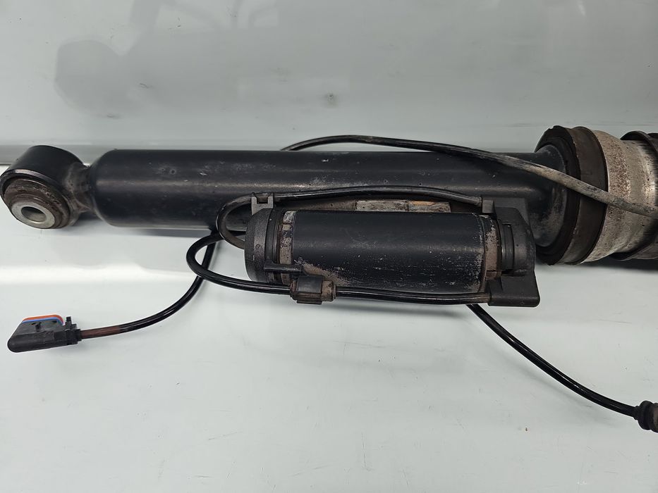 Perna aer stanga spate Mercedes Clasa S (W221) [Fabr 2005-2013]3.0 CDI