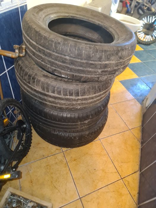 Cauciucuri 195 65 15