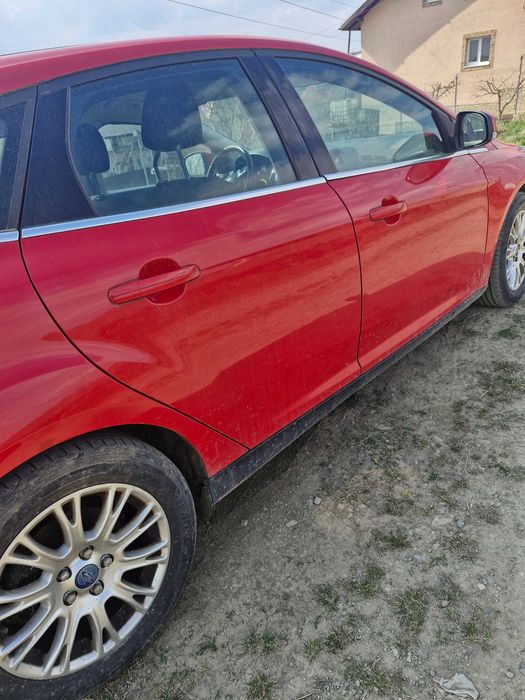 FORD Focus 2011 — imagine 11