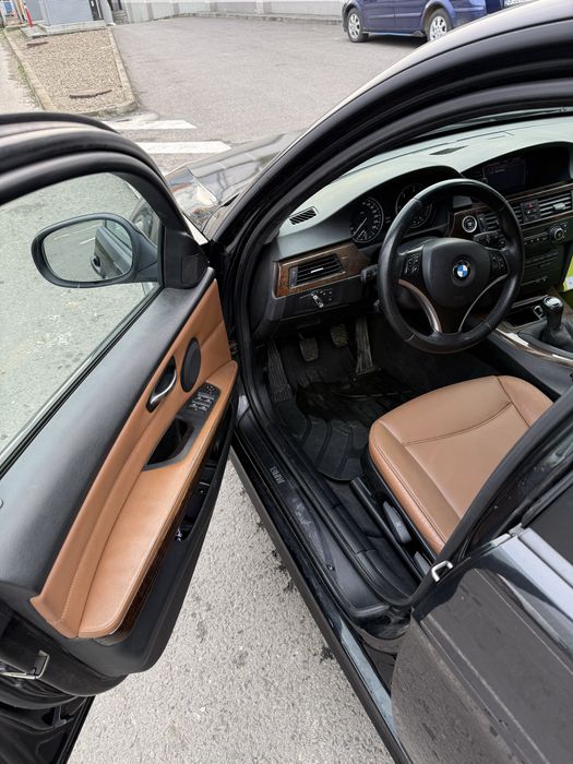 BMW Seria 3 E90 Facelift 2009 Berlina 2.0 Diesel Euro 5 Negru Xenon