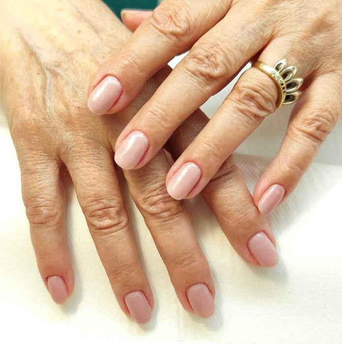 Servicii manichiura si pedichiura in Alba Iulia