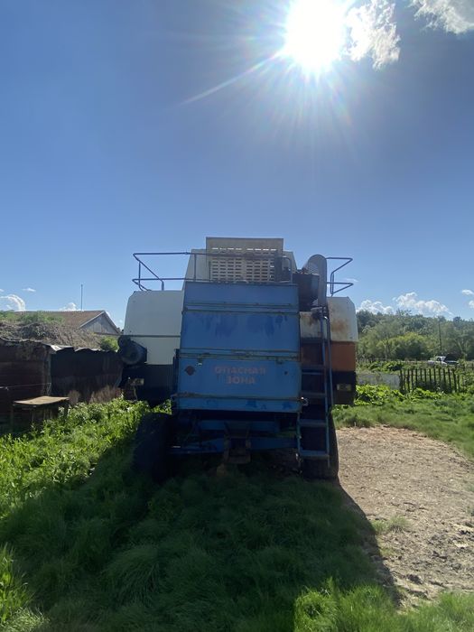 Продам комбайн Енисей 2004 года