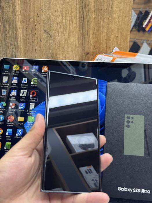Samsung S23 ultra 12/256