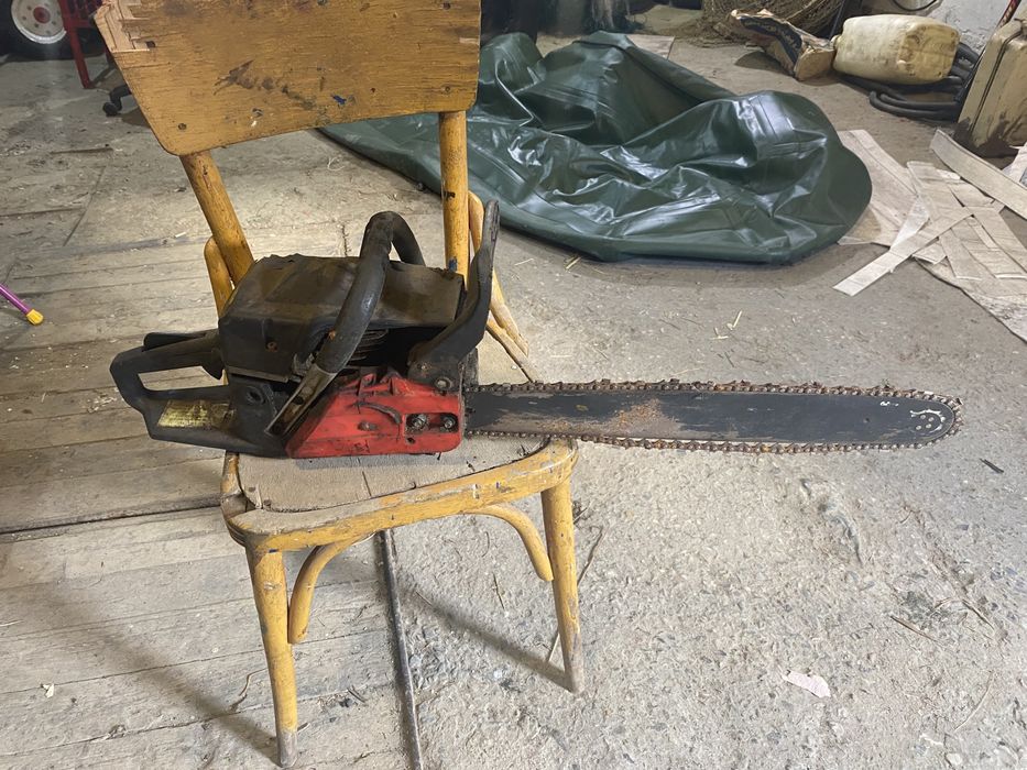 Бензопила на детали