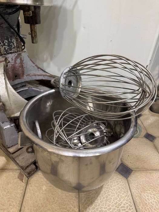 Миксер    б/у