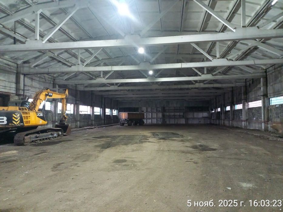 Сдам в аренду  склады