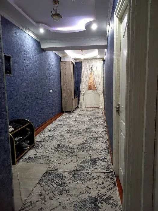 Продается  квартира каракамиш 2/4 4 хона 70 минг!