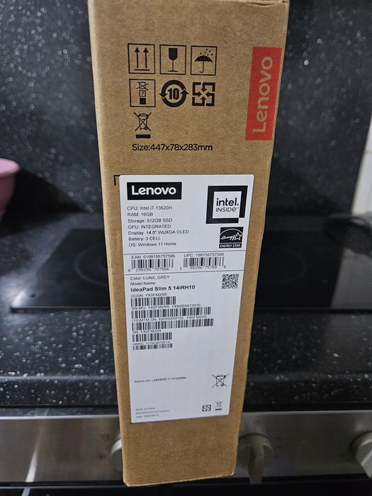 Лаптоп lenovo чисто ново не е разопакован