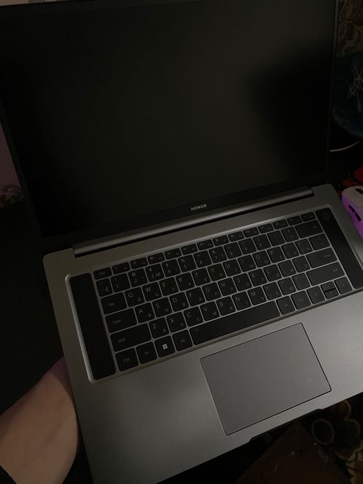 Honor Magicbook 16
