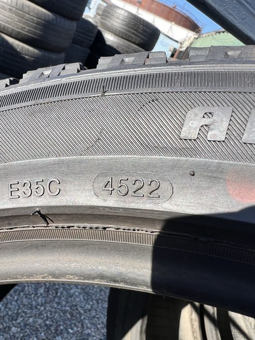 Привозные б/у шины 245/45/20 Zetta