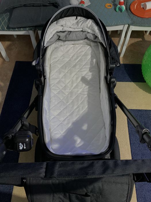 Продам коляску трансформер 2 в 1