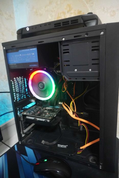 Персональный компьютер в полном комплекте