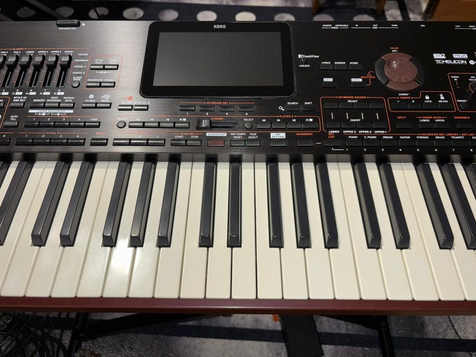 Korg pa4x 76 key ca nou
