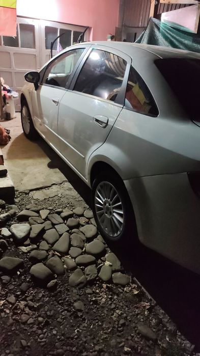 Fiat Linea 2011 benzină 1,4