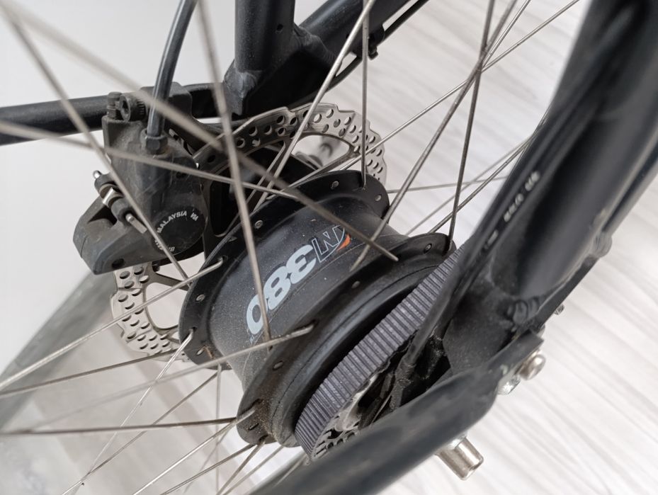 Riese & Müller Charger NuVinci електрически велосипед