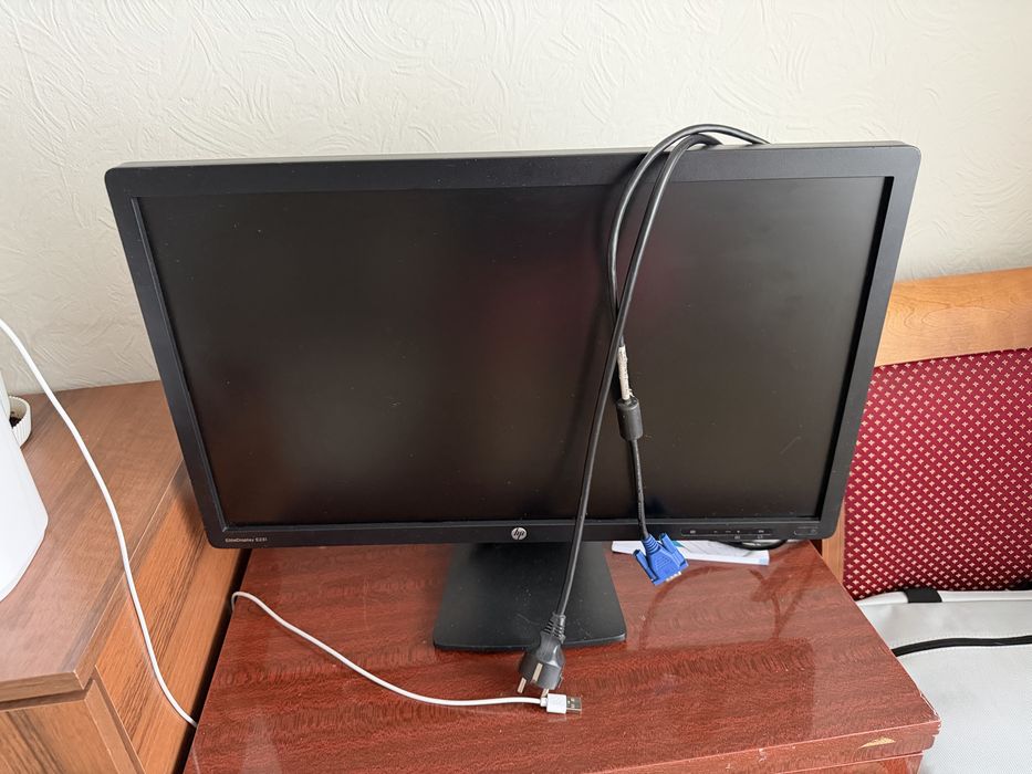Монитор HP Elite Display E231