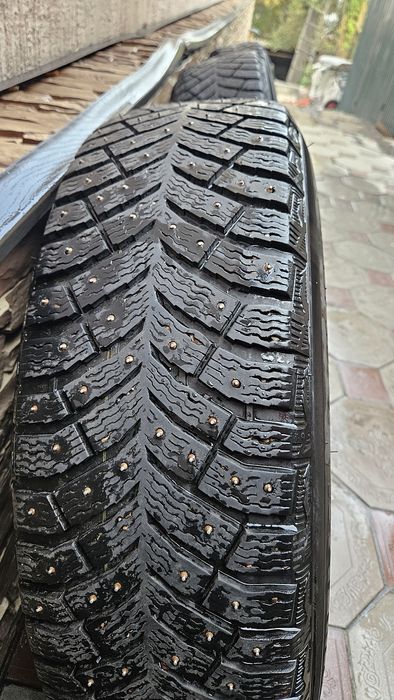 Продам зимнюю резину