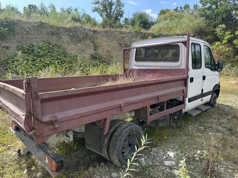 Renault Master cu bena basculabila