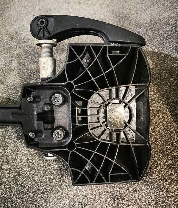 велобагажник THULE OutRide 561 стойка за велосипед за таван