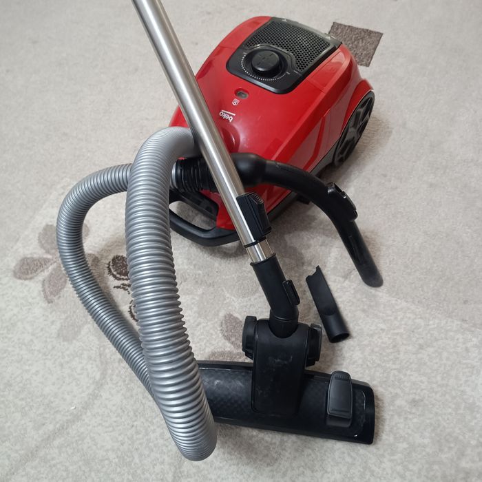 Aspirator cu sac Beko