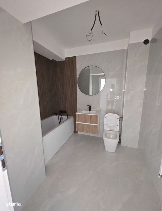 Apartament de 2 camere, 38 mp, balcon 8 mp, zona Urusagului