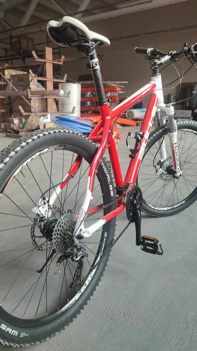 Vand bicicleta roti pe 26