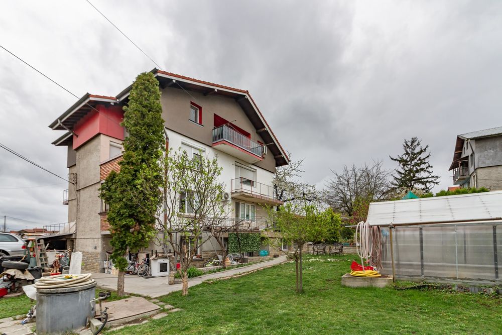 Кв.Филиповци къща