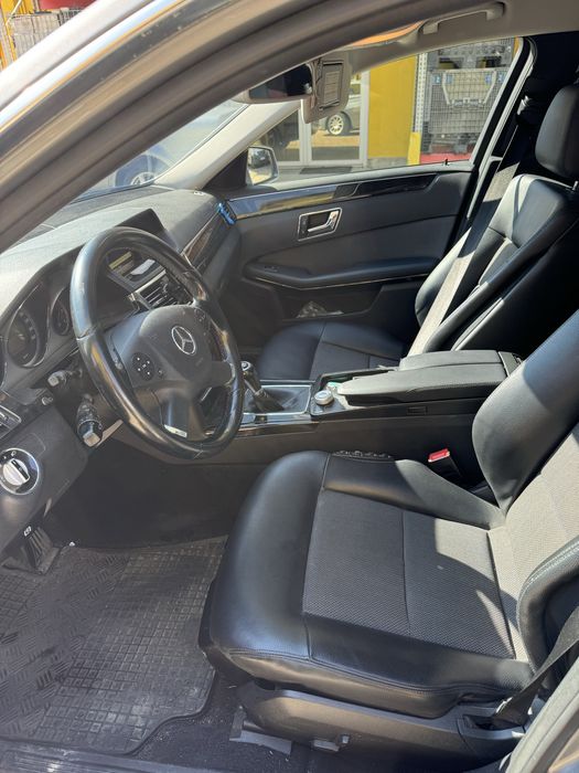 Vand/ Schimb Mercedes E 220cdi w212,S212