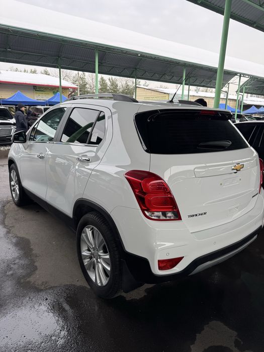 Tracker 1 premier 2020